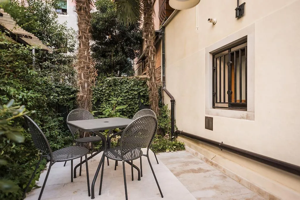 Myplace Cannaregio Townhouse Apartment Venice
