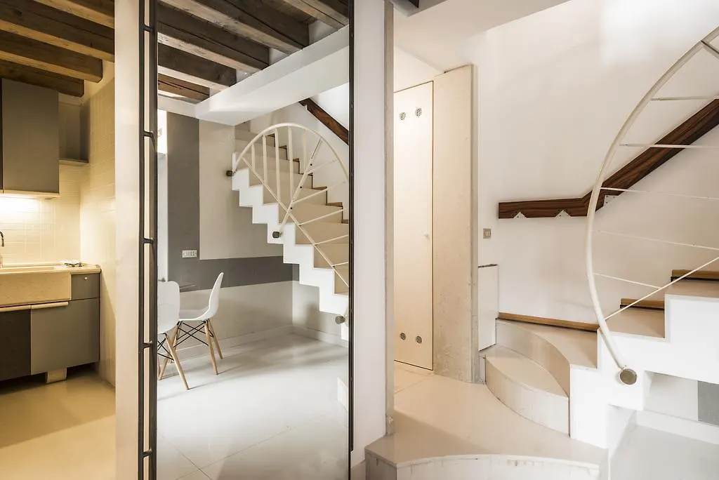 Myplace Cannaregio Townhouse Apartment Venice