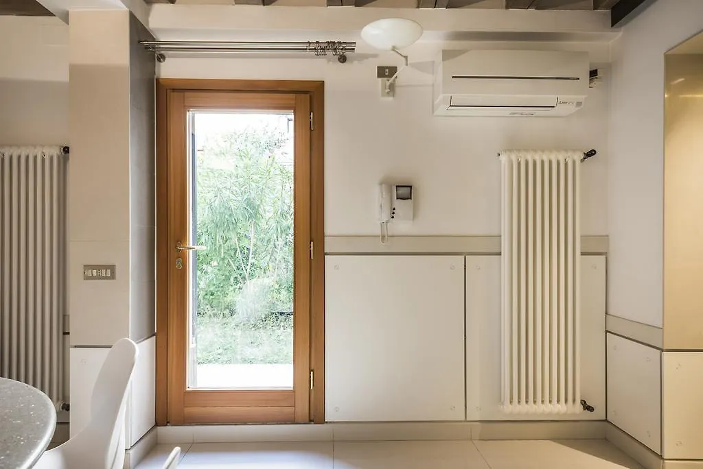 Myplace Cannaregio Townhouse Apartment Venice