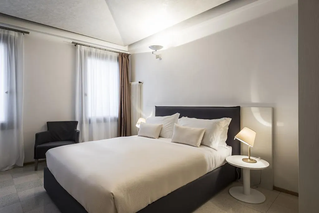 Myplace Cannaregio Townhouse Apartment Venice